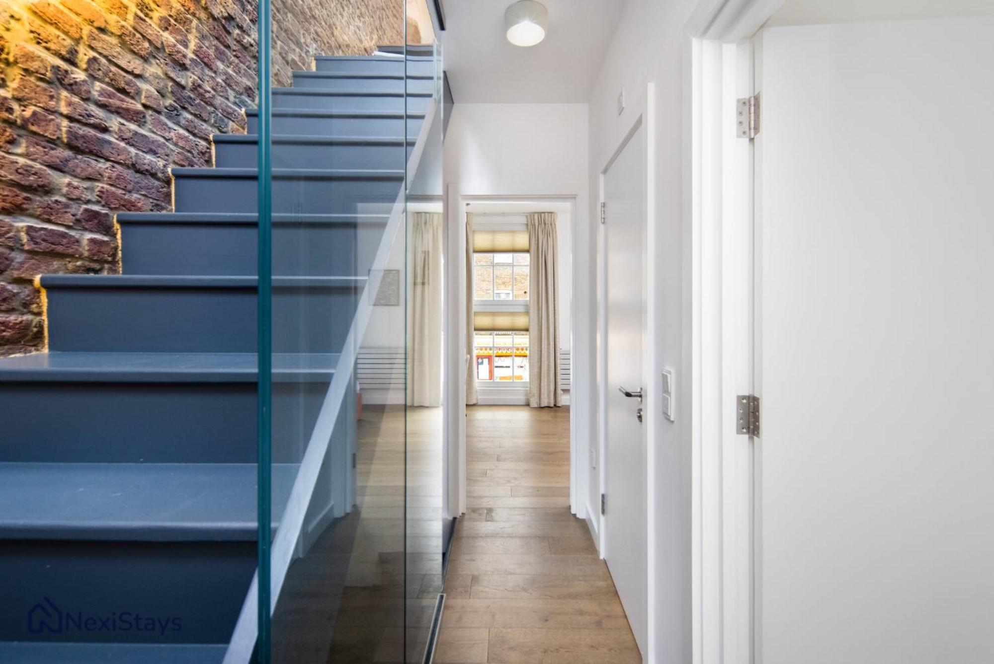 1 Min Walk To Euston Station, Modern Townhouse Apartment London Ngoại thất bức ảnh