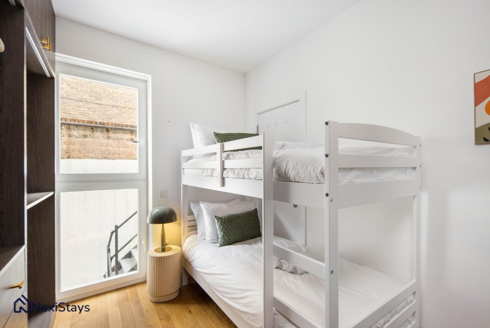 1 Min Walk To Euston Station, Modern Townhouse Apartment London Ngoại thất bức ảnh