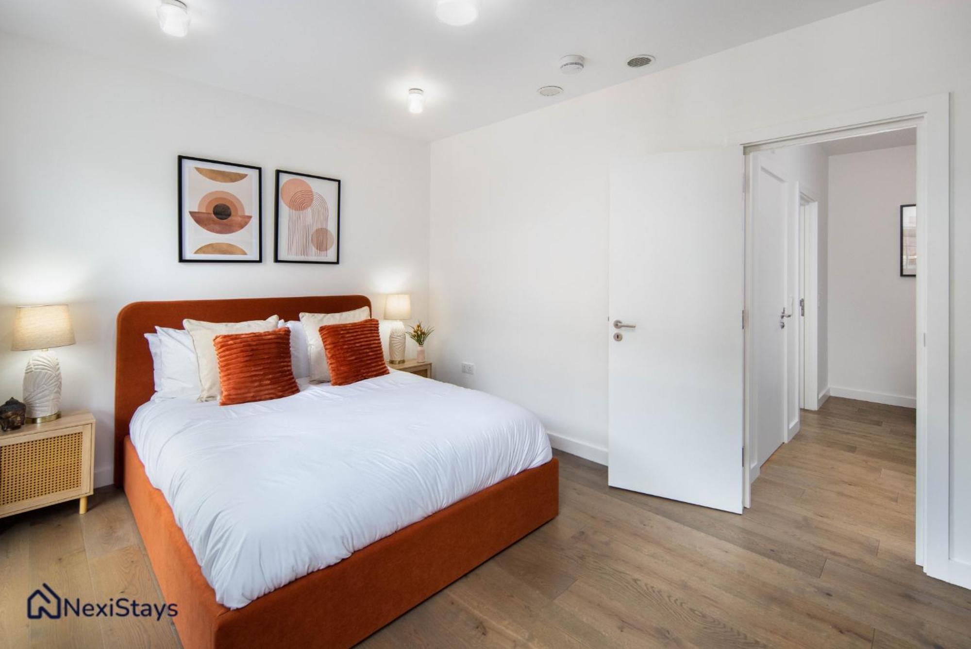 1 Min Walk To Euston Station, Modern Townhouse Apartment London Ngoại thất bức ảnh