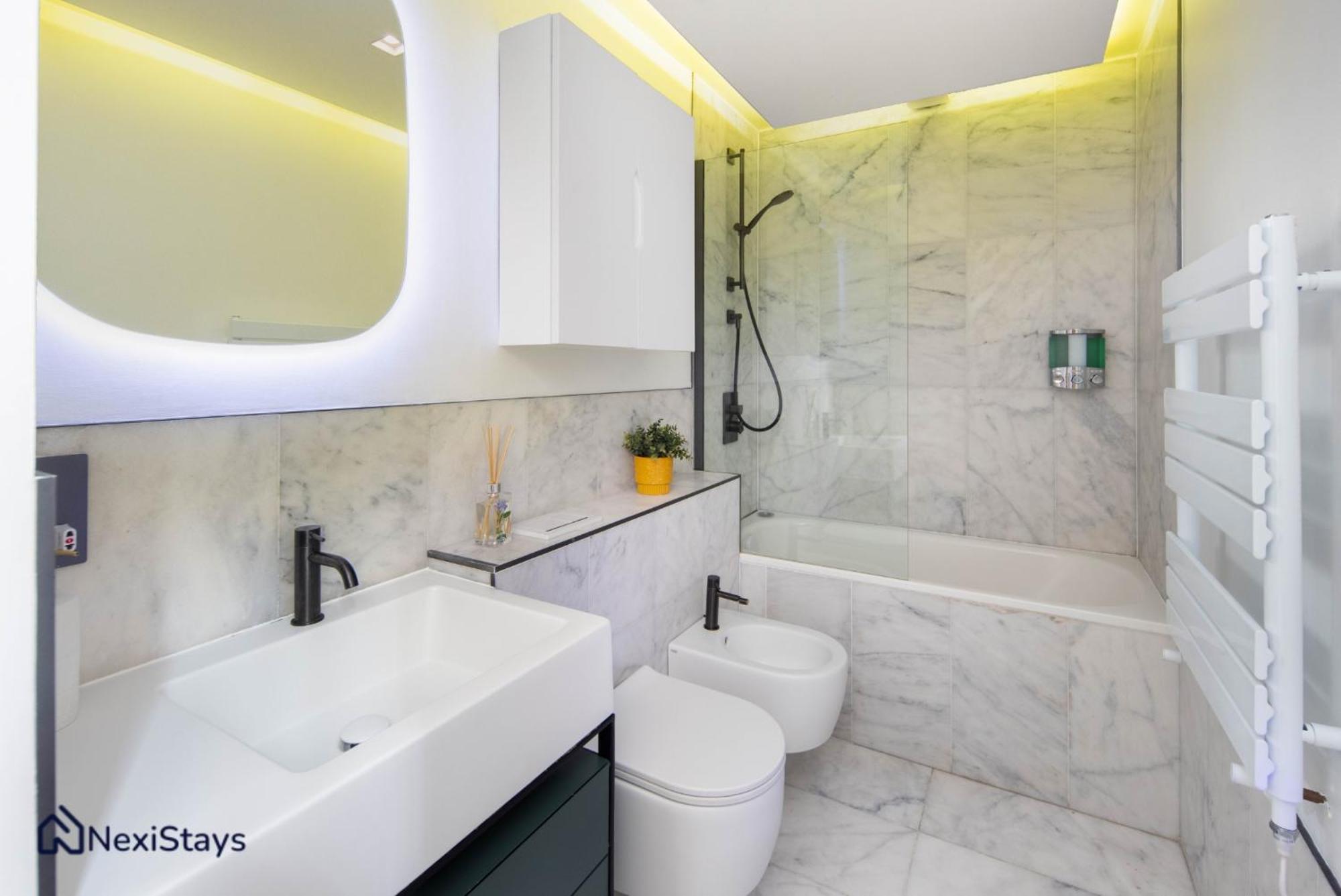 1 Min Walk To Euston Station, Modern Townhouse Apartment London Ngoại thất bức ảnh